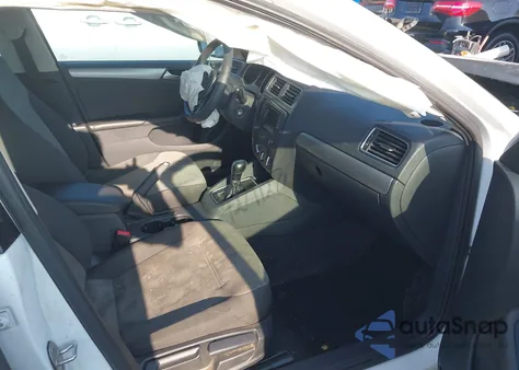 2018 Volkswagen Jetta S из США, поврежденный, VIN 3VW2B7AJ1JM254511